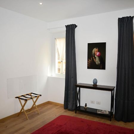 Fidia Palace Claudia'S Apartment Colosseo ローマ エクステリア 写真